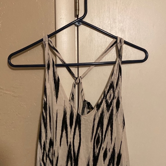 H&M Small Dress - Picture 2 of 6